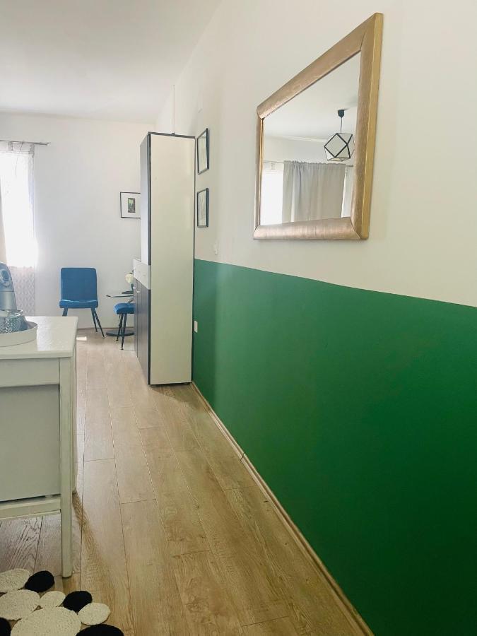 Rooms Bobic Licko Petrovo Selo Bagian luar foto